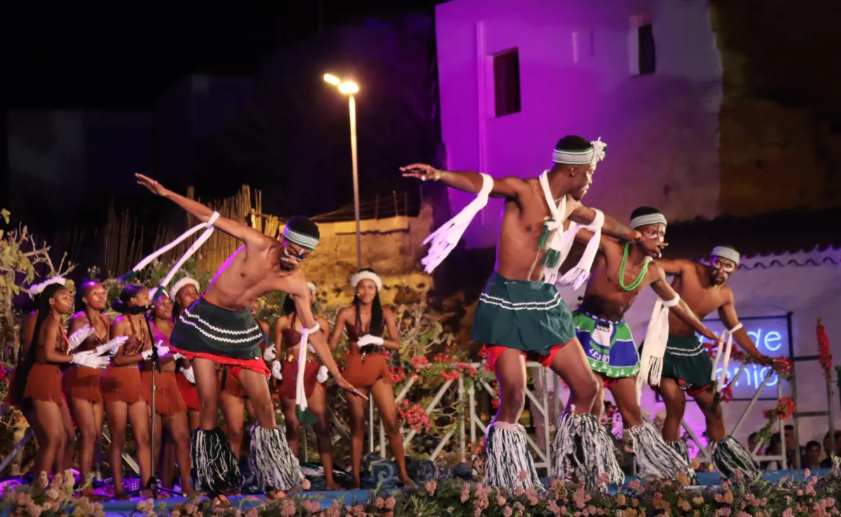 El grupo africano de Lesoto durante su actuación / AH