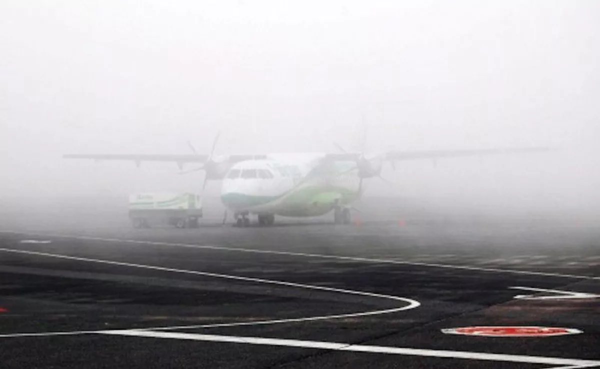 Niebla en el aeropuerto de Los Rodeos que afecta al vuelo / ARCHIVO