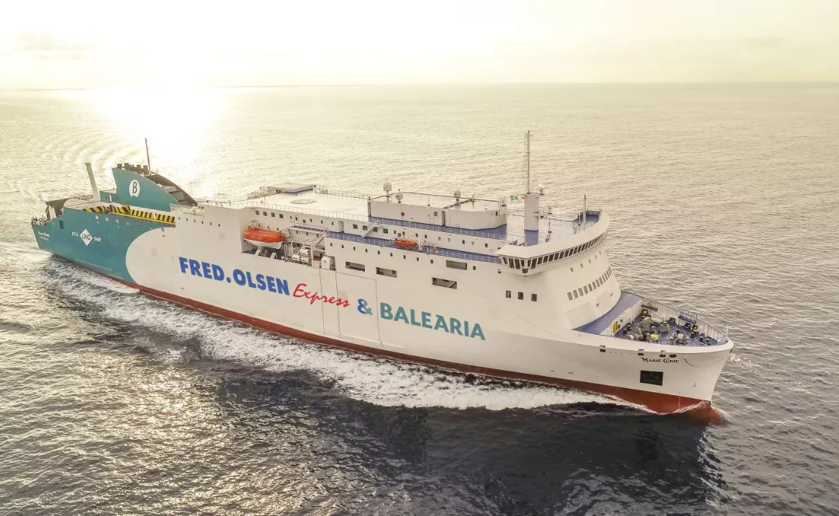 Barco línea Huelva-Canarias / FRED OLSEN EXPRESS