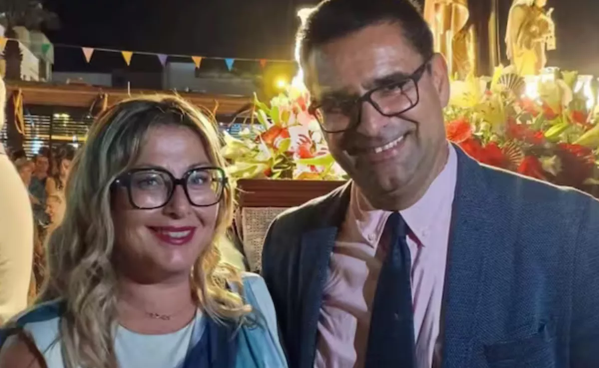 José Miguel Hernández Fernández y Patricia Encinoso Pestano, concejales tránsfugas del PSOE en Güímar que apoyan a Luisi Castro./ ARCHIVO