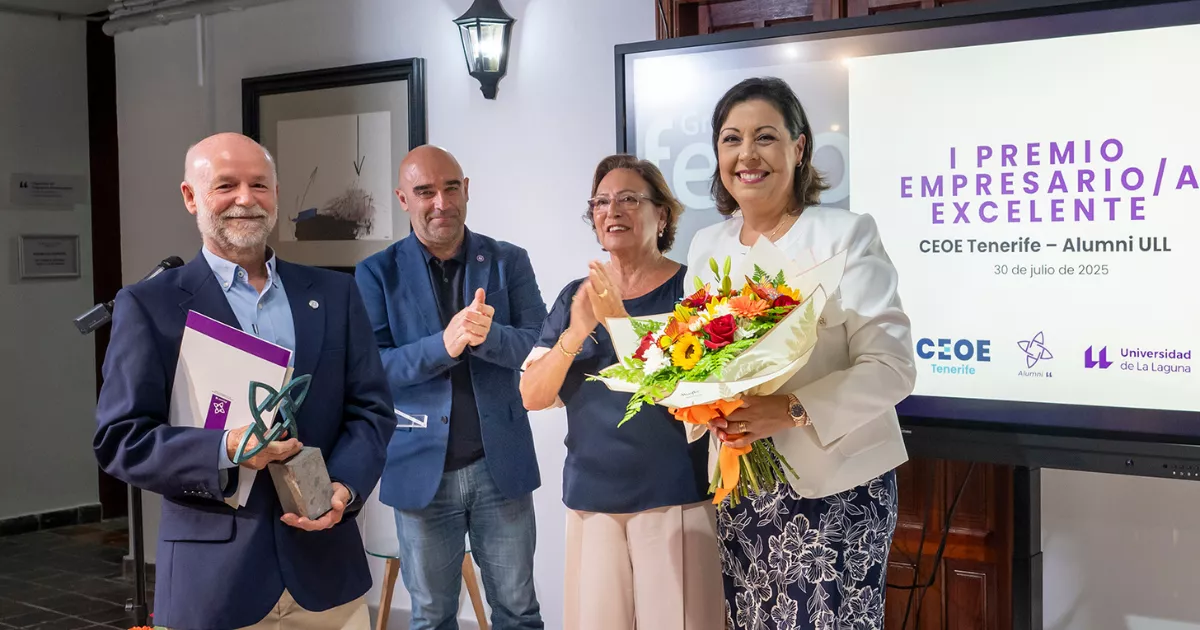 Victoria López recibe el I Premio Empresarioa  Excelente de Alumni ULL y CEOE Tenerife  CEDIDA