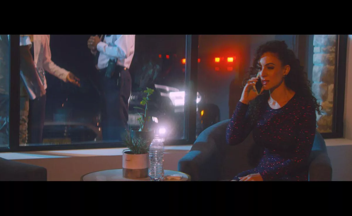 Imagen de una de las escenas del proyecto 'Anti Scammer', en el que participa la actriz canaria y ha sido nominado a los Emmy / CEDIDA