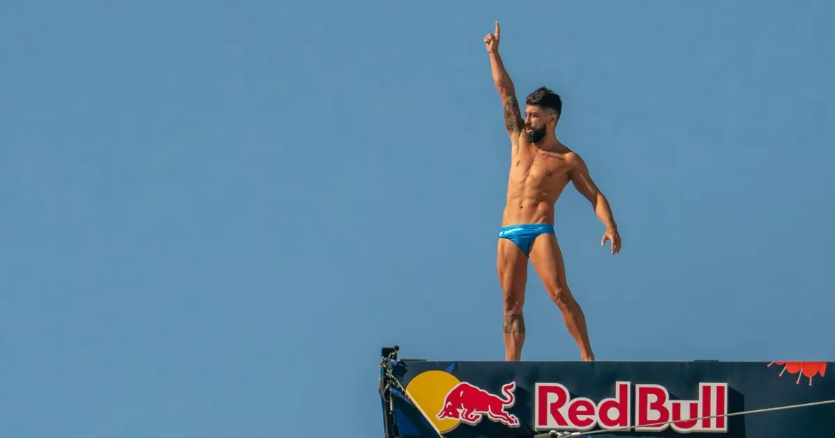 Imagen de Carlos Gimeno  AH 