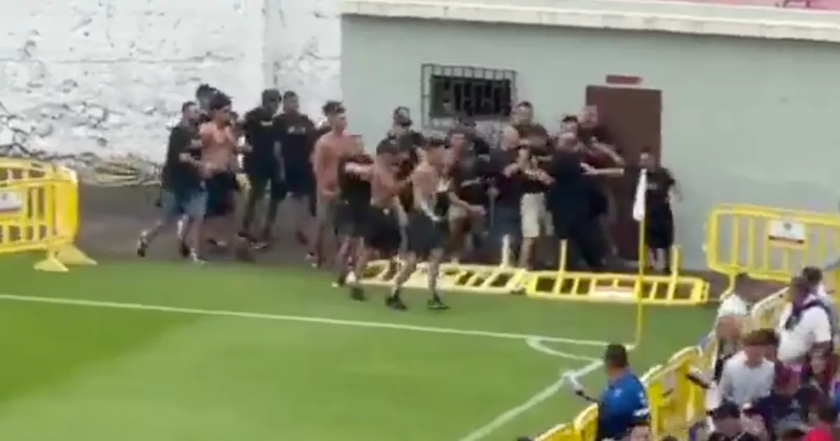 Altercado en el partido entre el CD Tenerife y la UD Las Palmas / REDES