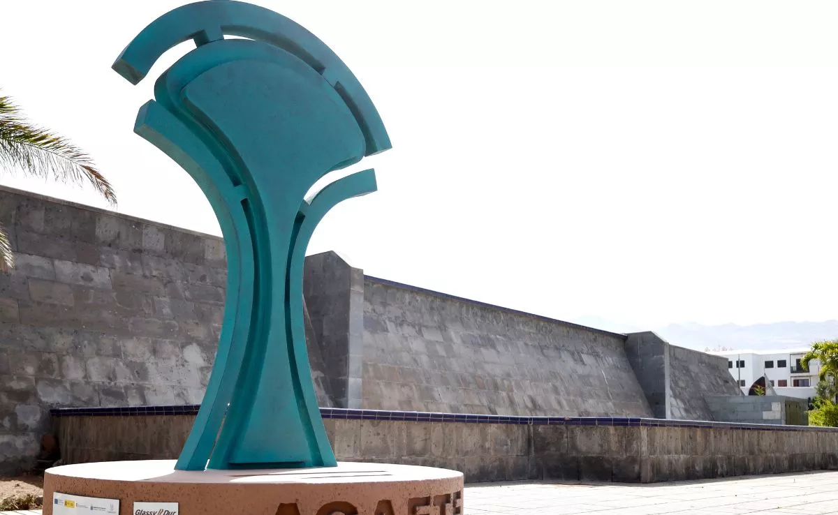 Escultura de Pepe Dámaso para conmemorar 50 años Mancomunidad del Norte|AYUNTAMIENTODEAGAETE 