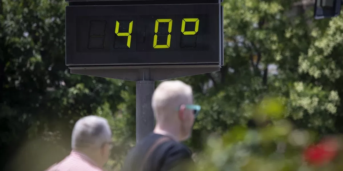 Imagen de un termómetro que marca los 40 grados / EP
