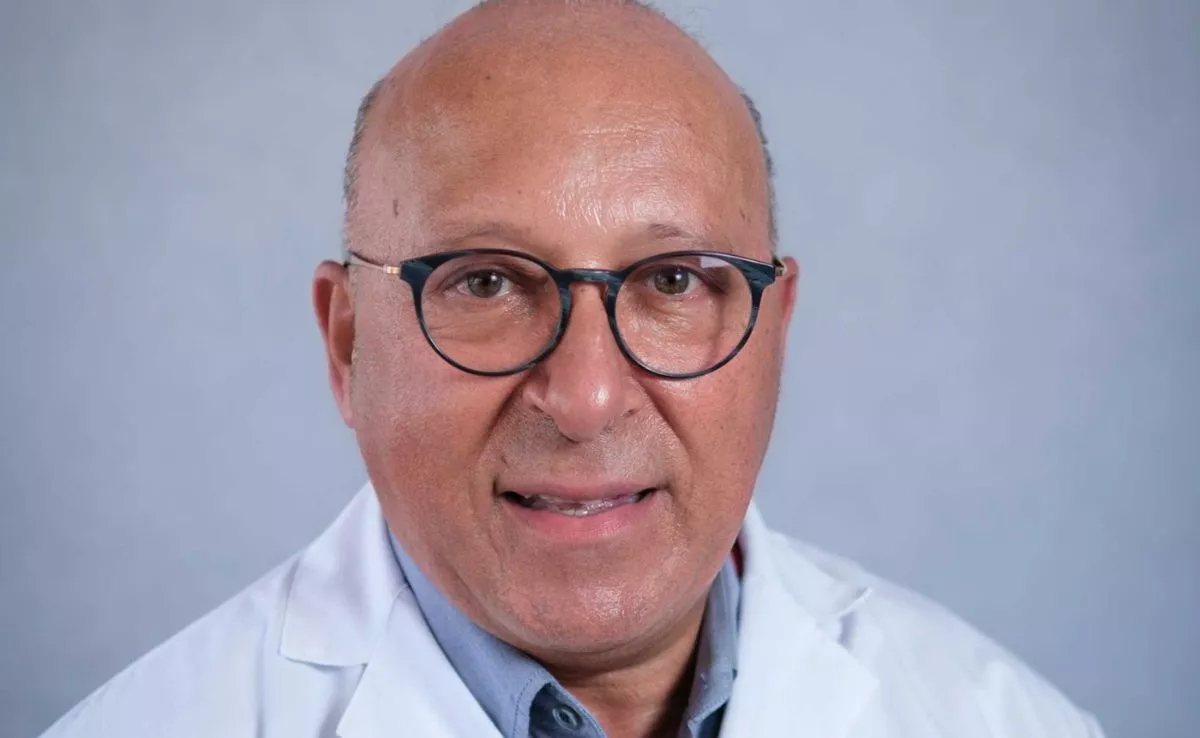 Doctor Hermógenes Díaz, Jefe del Servicio de Cirugía General y del Aparato Digestivo del Hospital Quirónsalud Tenerife. /Cedida