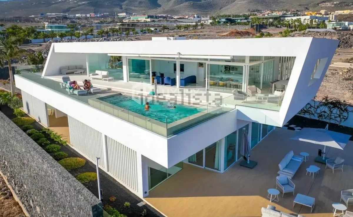 Una vivienda lujo en venta en Canarias / IDEALISTA