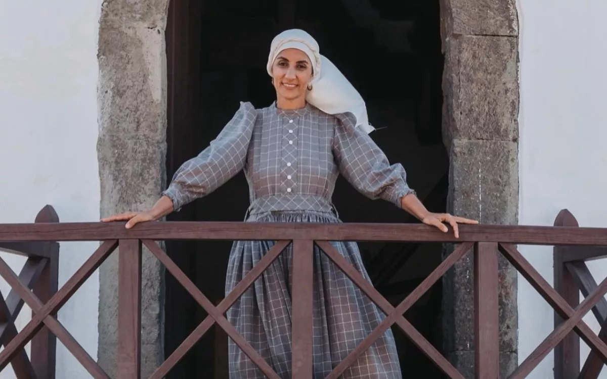 Nací en los 80. En la imagen, la primera foto que colgó Onalia Bueno en sus perfiles de redes sociales. / AH