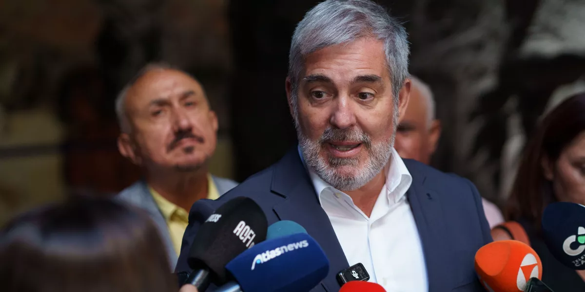 El presidente de Canarias, Fernando Clavijo. / EFE - Ramón de la Rocha
