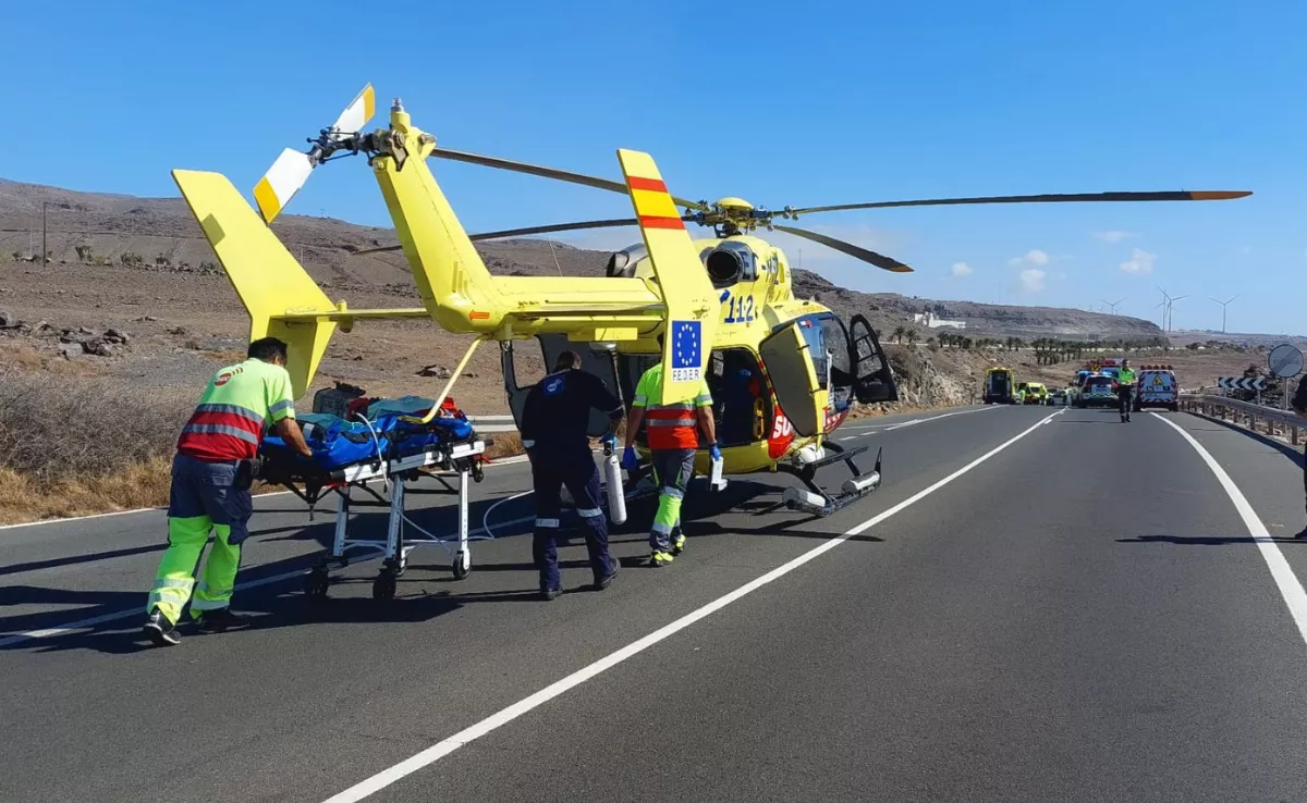 Asistencia a los heridos en el accidente en Gran Canaria / 112 CANARIAS