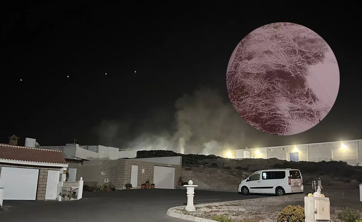 Imagen de las casas en Playa de Lima junto al humo de la fábrica de asfalto. / CEDIDAS