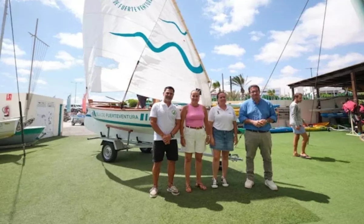 Imagen del nuevo barco en Fuerteventura / CABILDO DE FUERTEVENTURA