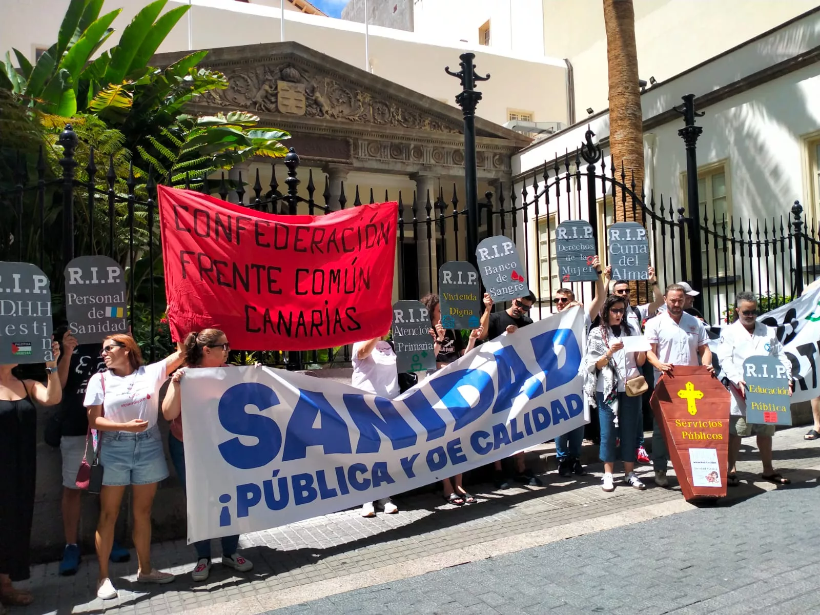 Concentración de la Confederación Frente Común de Canarias. / ATLÁNTICO HOY
