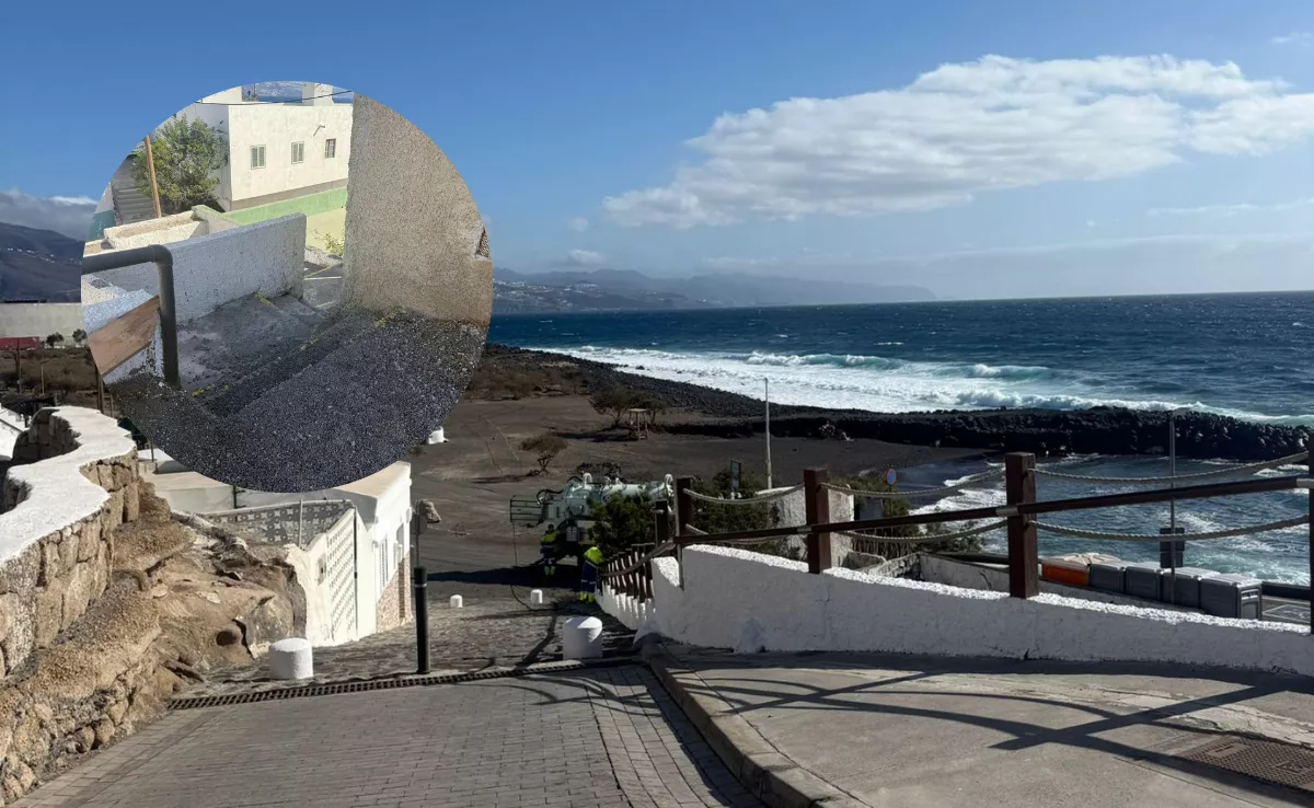 Playa de El Socorro, en Güímar, junto a unas escaleras sin acceso a personas con movilidad reducida. / ATLÁNTICO HOY - ALBA MARICHAL