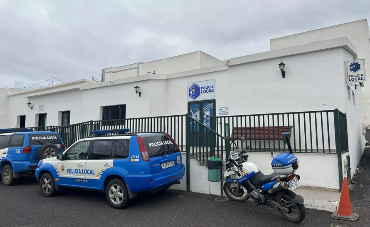 Cuartel de la Policía Local de Tinajo./ PLT