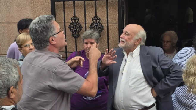 Momentos de tensión en el acto de Carolina Darias en Las TorresAH