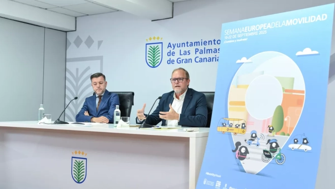 El consejero Teodoro Sosa y el concejal José Eduardo RamírezAYUNTAMIENTO DE LAS PALMAS (1)