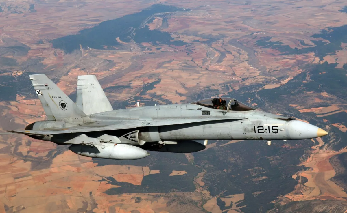 Imagen de un caza F 18 / EFE