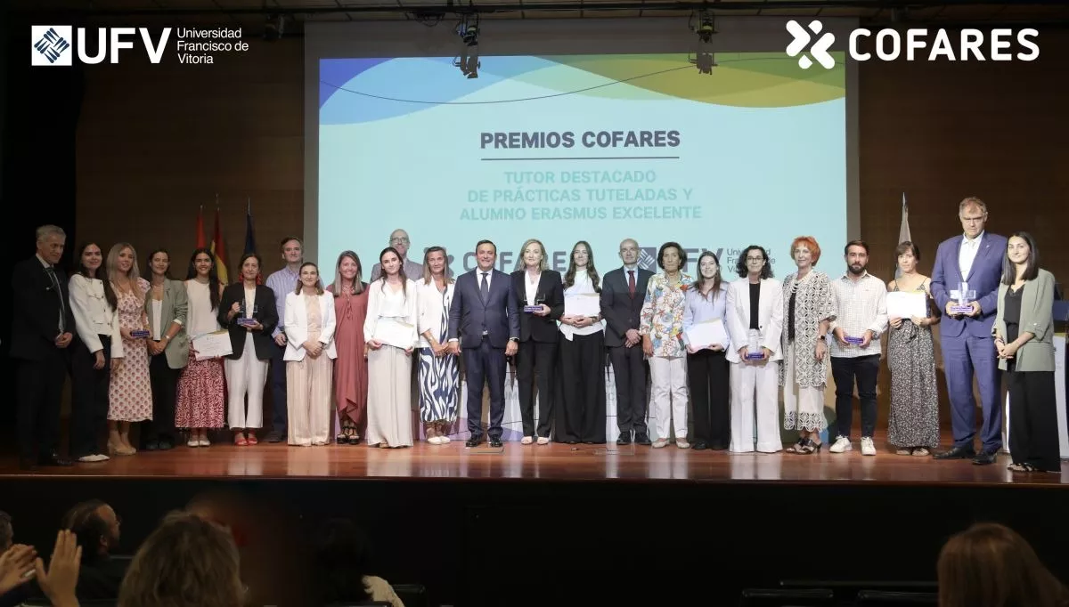 Imagen de los premiados. / COFARES