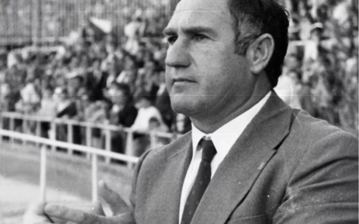 Fallece Manolo Cardo, exentrenador de la UD Las Palmas en la temporada 1990/91. / SEVILLA FC