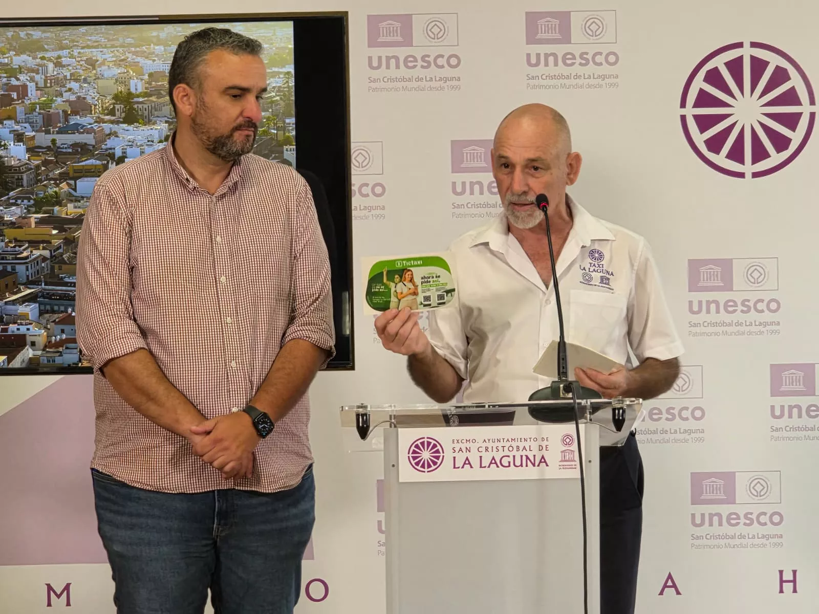 Presentación de la nueva Ordenanza Municipal Reguladora del Servicio de Taxi. / AYUNTAMIENTO DE LA LAGUNA Presentación de la nueva Ordenanza Municipal Reguladora del Servicio de Taxi. / AYUNTAMIENTO DE LA LAGUNA