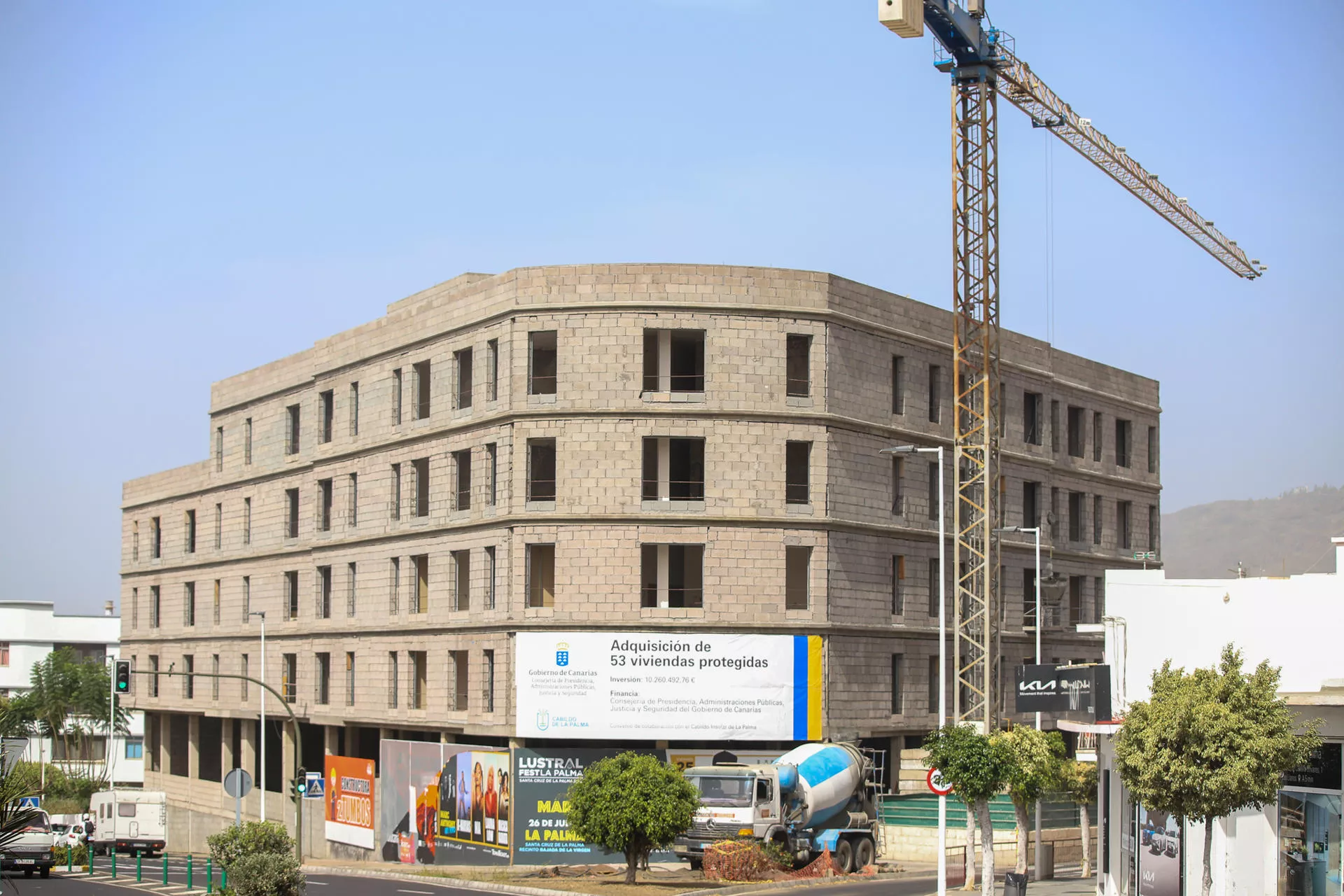 Construcción de vivienda en La Palma. / EFE - LUIS G. MORERA