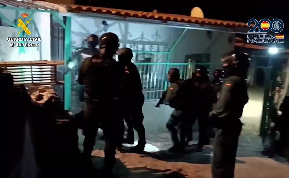 Momento de la operación conjunta de la Guardia Civil y la Policía Nacional que detuvo a José ‘El del Buque’. /Cedida