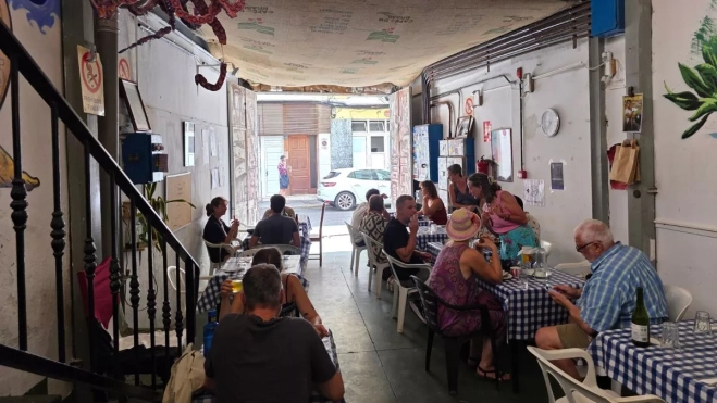 El comedor popular vegano que se celebra cada jueves en El Taller. Hay que confirmar asistencia previamente para acudir. AH