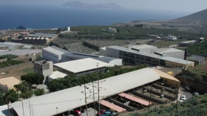Instalaciones del Instituto Universitario de Sanidad Animal y Seguridad Alimentaria, en Bañaderos, Gran Canaria. ULPGC Instalaciones del Instituto Universitario de Sanidad Animal y Seguridad Alimentaria, en Bañaderos, Gran Canaria. ULPGC