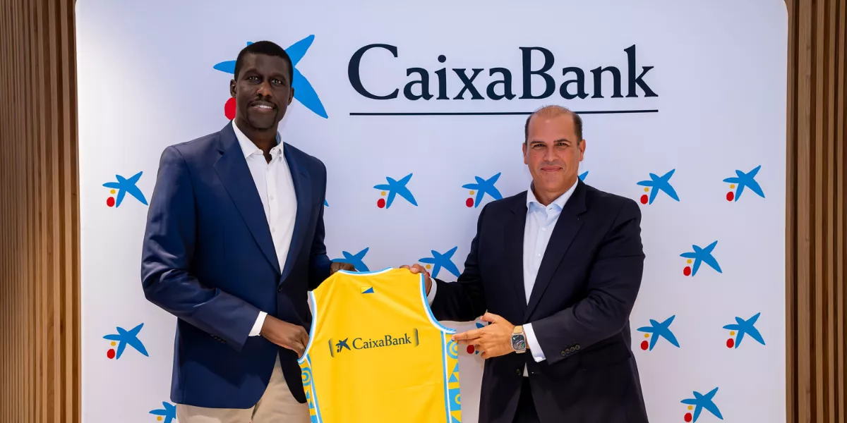 Imagen de la renovación del patrocinio de Caixabank y CB Gran Canaria / CAIXABANK