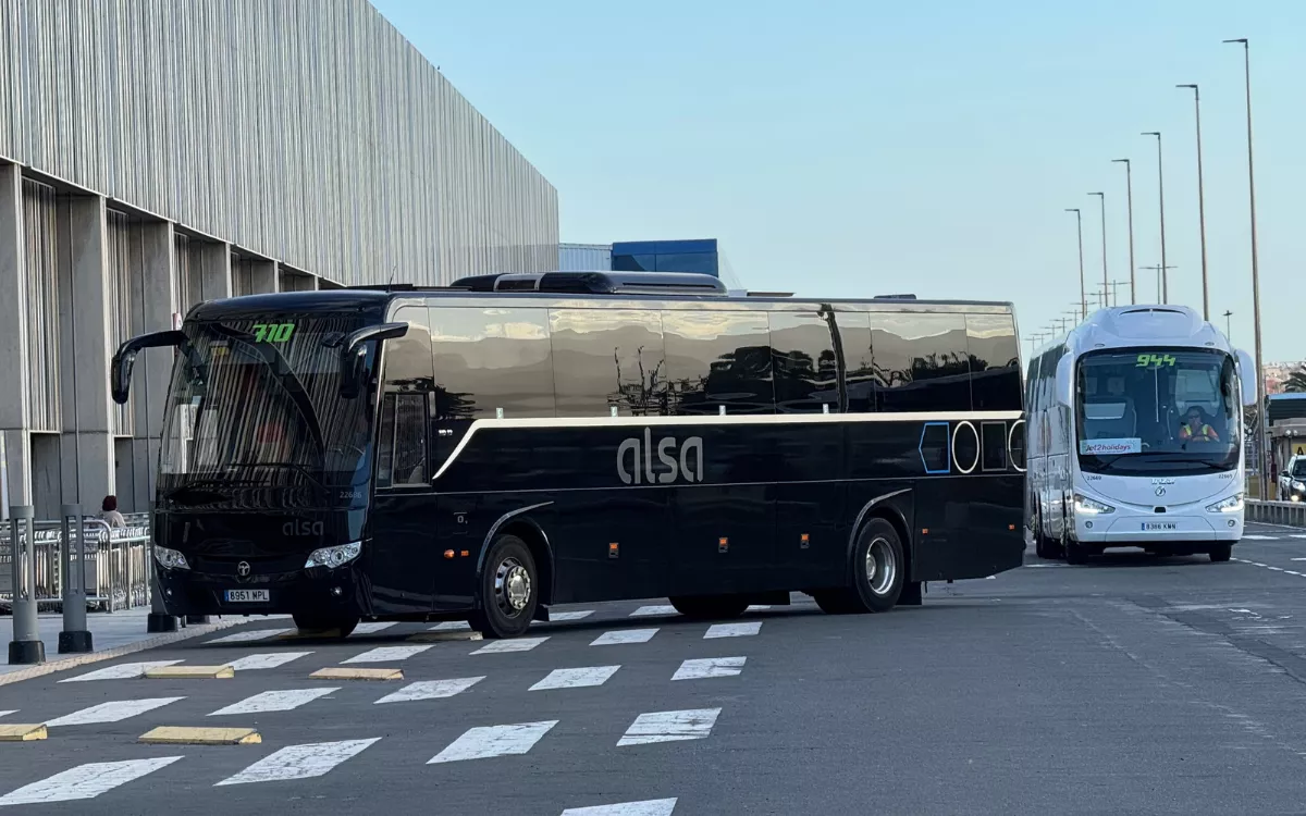 Alsa agita el transporte en Canarias: del conflicto laboral al fantasma del concurso en Gran Canaria. / AH Alsa agita el transporte en Canarias: del conflicto laboral al fantasma del concurso en Gran Canaria. / AH