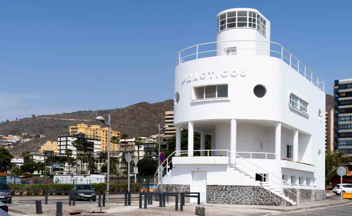 Edificio de Prácticos del puerto de Santa Cruz de Tenerife./ ARCHIVO