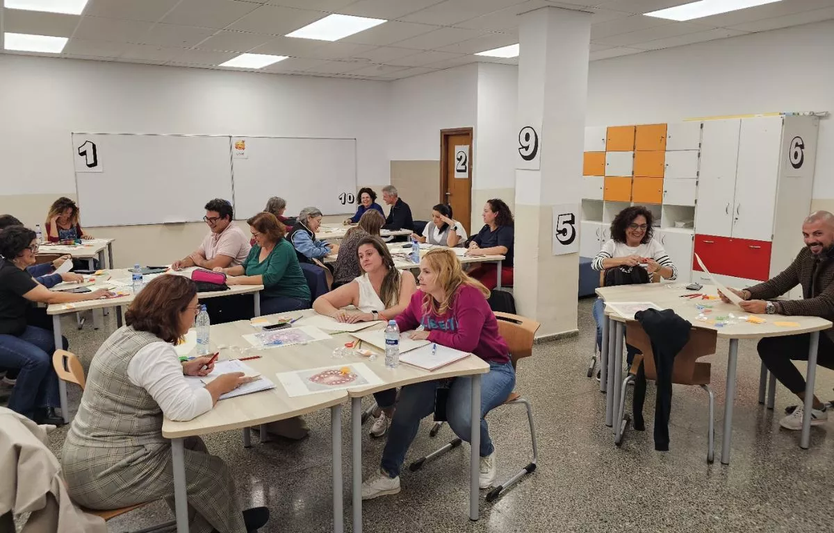 Cambio de roles: los docentes de FP vuelven a clase para combatir el abandono escolar en Canarias. CEDIDA