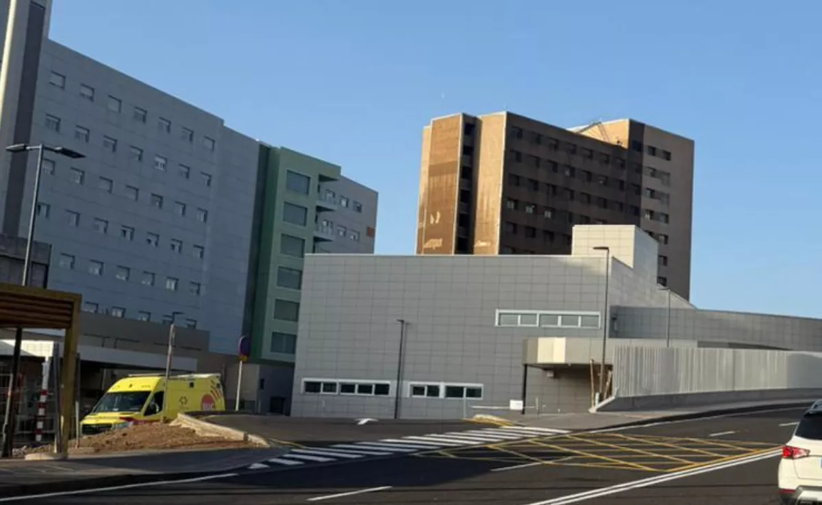 Exterior del Hospital Universitario Nuestra Señora de Candelaria, con el nuevo edificio de Urgencias. / ATLÁNTICO HOY