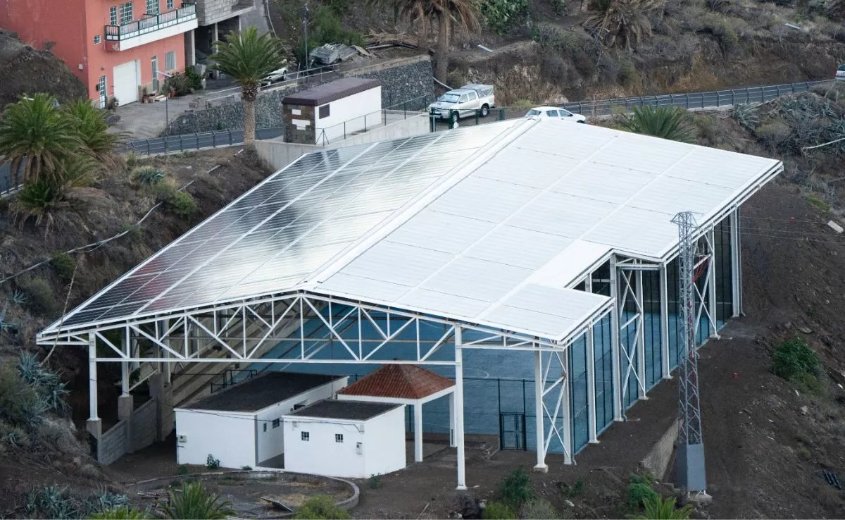  Central fotovoltaica con baterías de Alojera. /Cabildo de La Gomera