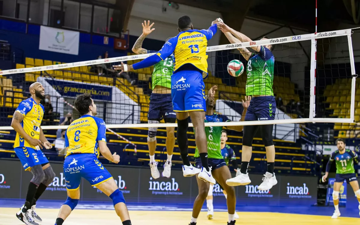 La inflexibilidad del Granca obliga al Guaguas a jugar tres jornadas consecutivas fuera de casa. / CV GUAGUAS