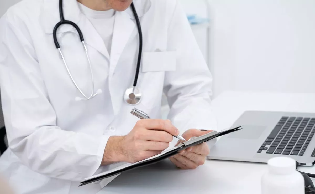 Médico de Sanidad Privada. /Freepik