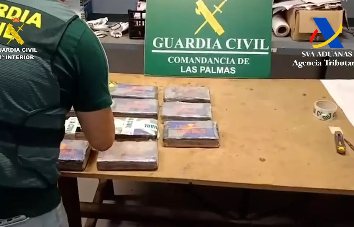 Intervenidos 11 kilos de cocaína en un contenedor procedente de Brasil en el Puerto de La Luz. GUARDIA CIVIL