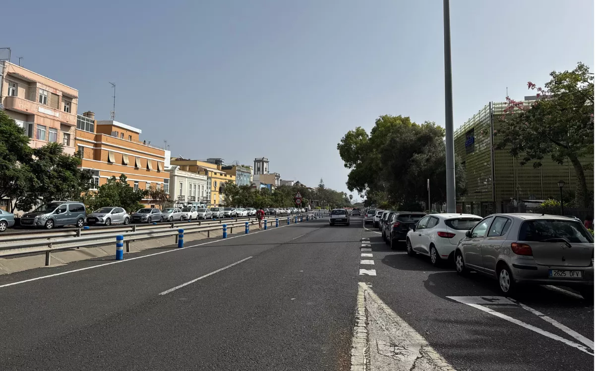 Así será el futuro aparcamiento del Guiniguada: modular, ecológico y con planta fotovoltaica. / AH