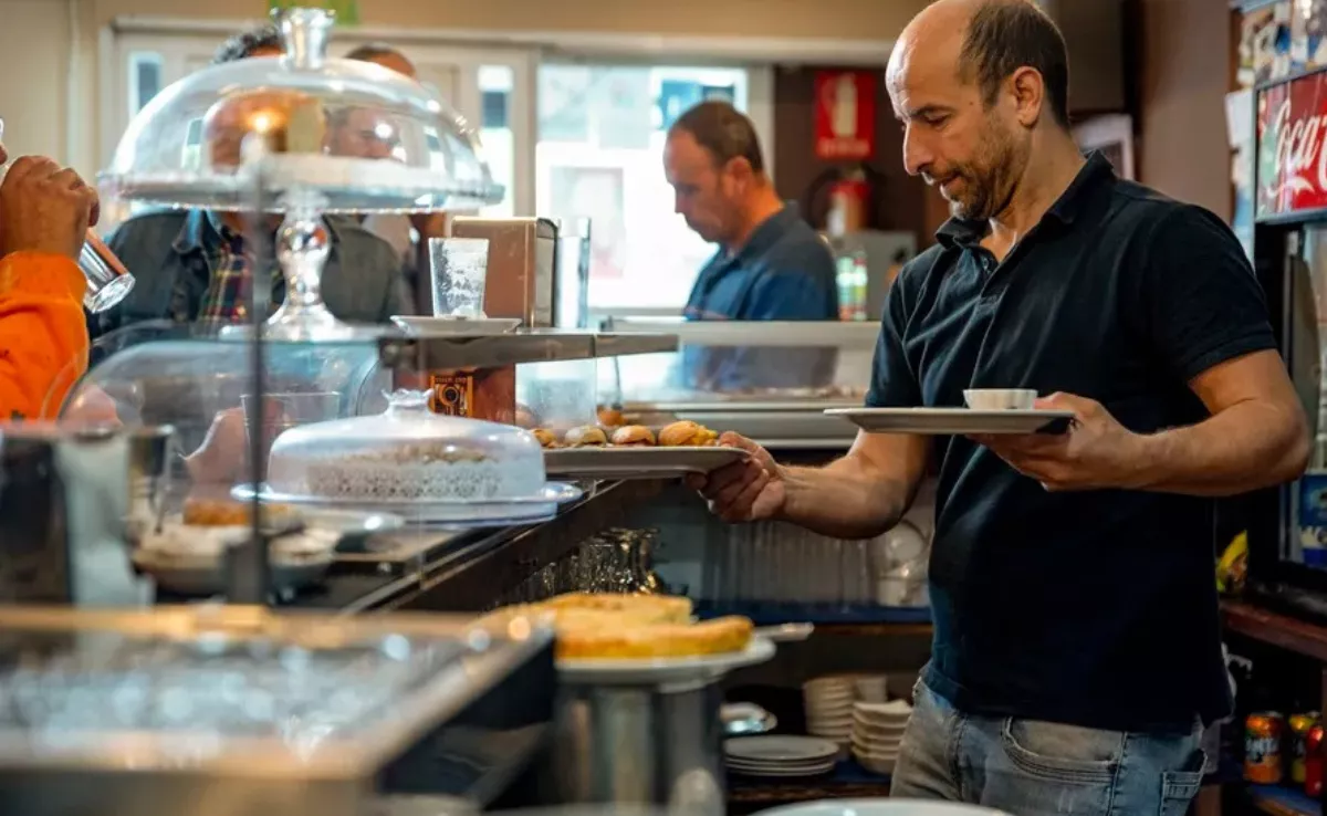 Los autónomos critican que la subida de la cuota no repercuta en beneficios laborales / EFE