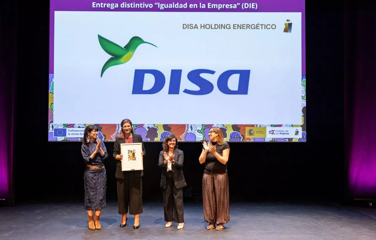 DISA recibe el distintivo nacional ‘Igualdad en la Empresa’ del Ministerio de Igualdad. CEDIDA
