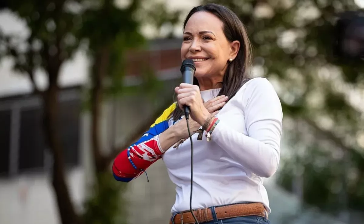 Fotografía de archivo de la líder opositora María Corina Machado, hablando durante un acto de campaña en Caracas (Venezuela). EFE/ Ronald Peña R