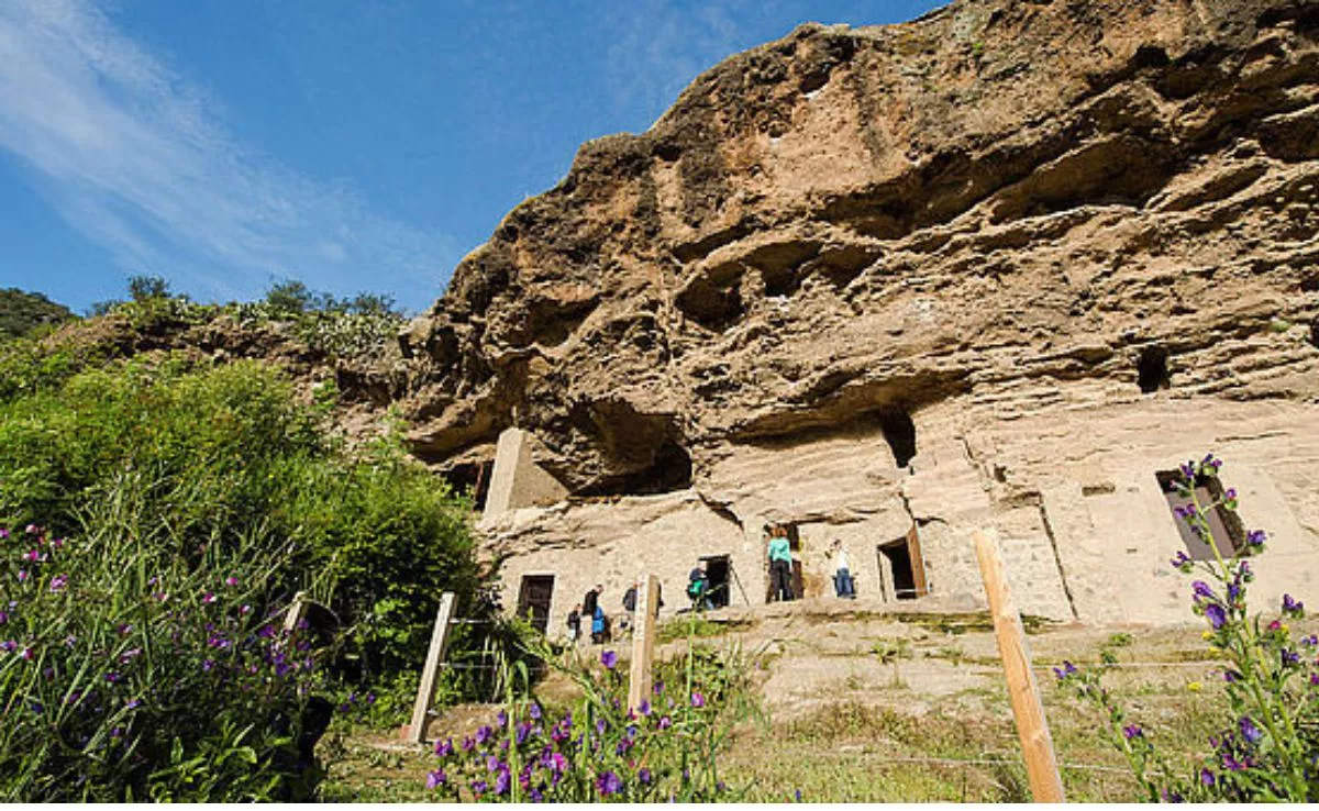 Cuevas de Risco Caído|CABILDOGRANCANARIA