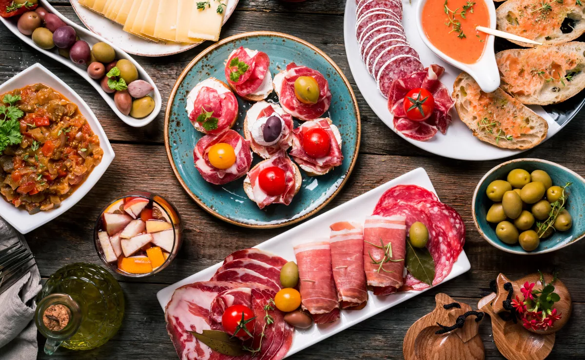 Imagen de tapas / CANVA