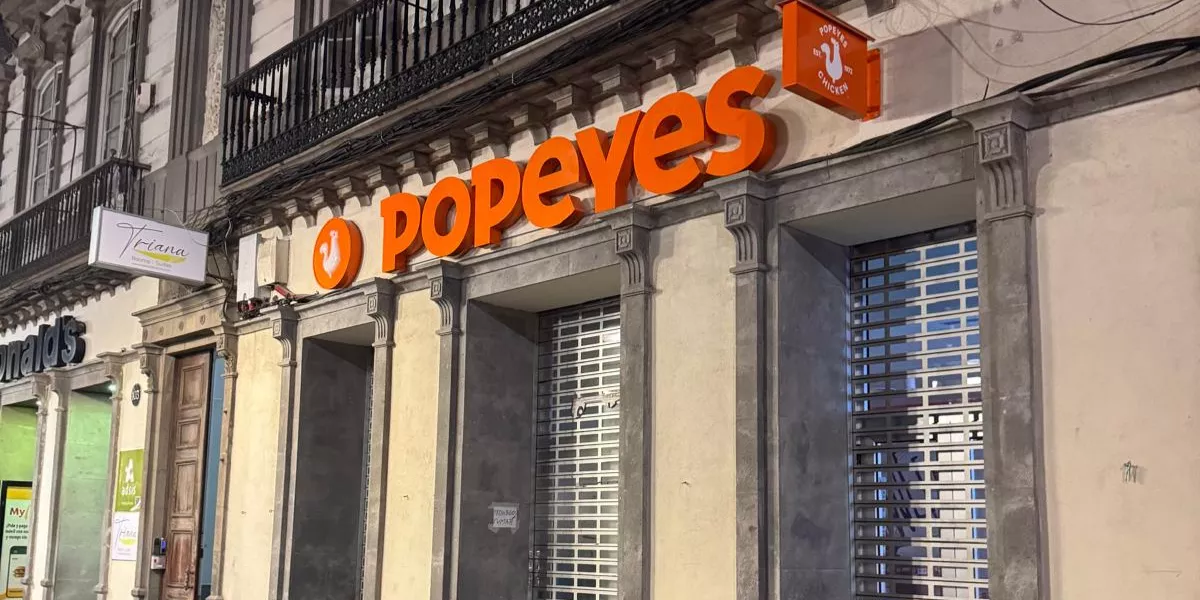Nuevo establecimiento de Popeyes en la calle Triana de Las Palmas de Gran Canaria / AH