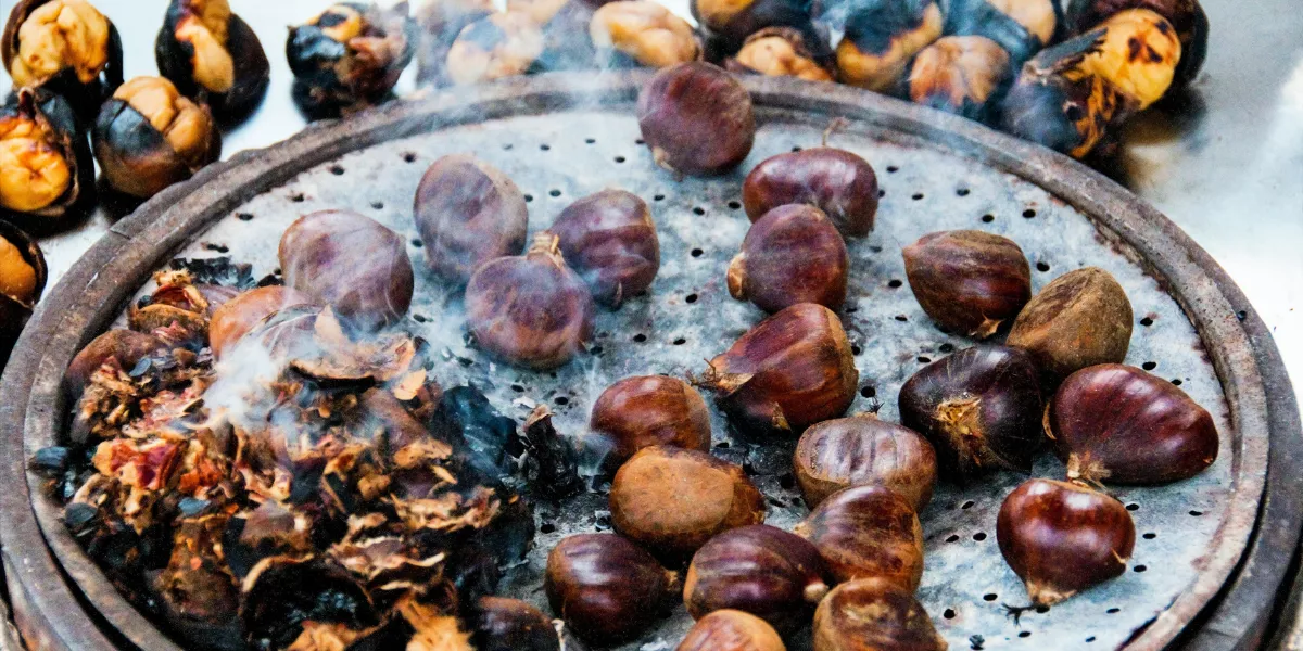 Imagen de castañas asadas / PEXELS