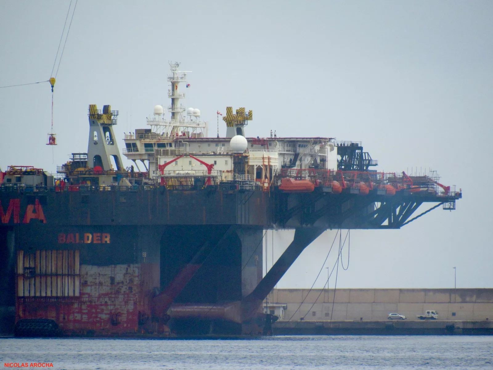 La plataforma semi sumergible 'Dsv Balder'. / NICOLÁS AROCHA