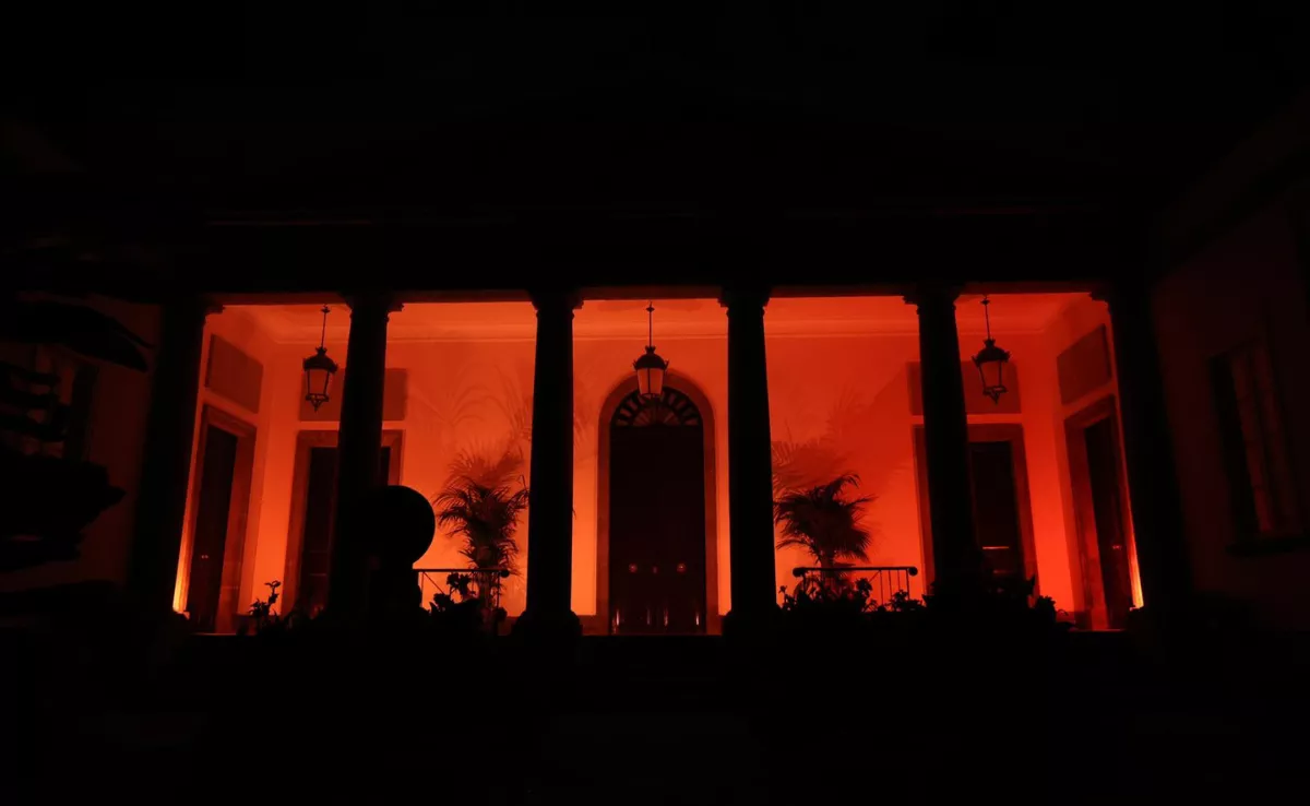 El Parlamento de Canarias se una a la campaña mundial del ictus / PARLAMENTO DE CANARIAS