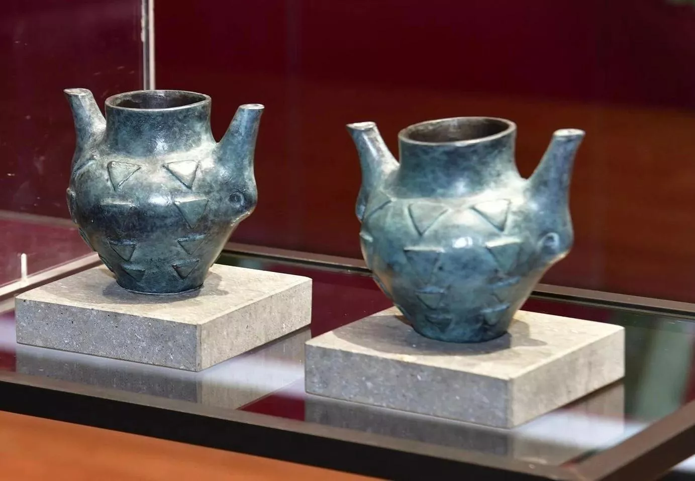 La Bodega de la Avenida y Casa Martel triunfan en los Premios de la Academia de Gastronomía. AH